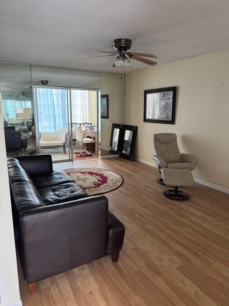 2515 NE 1st Court # 215, Boynton Beach, FL 33435 photo 4
