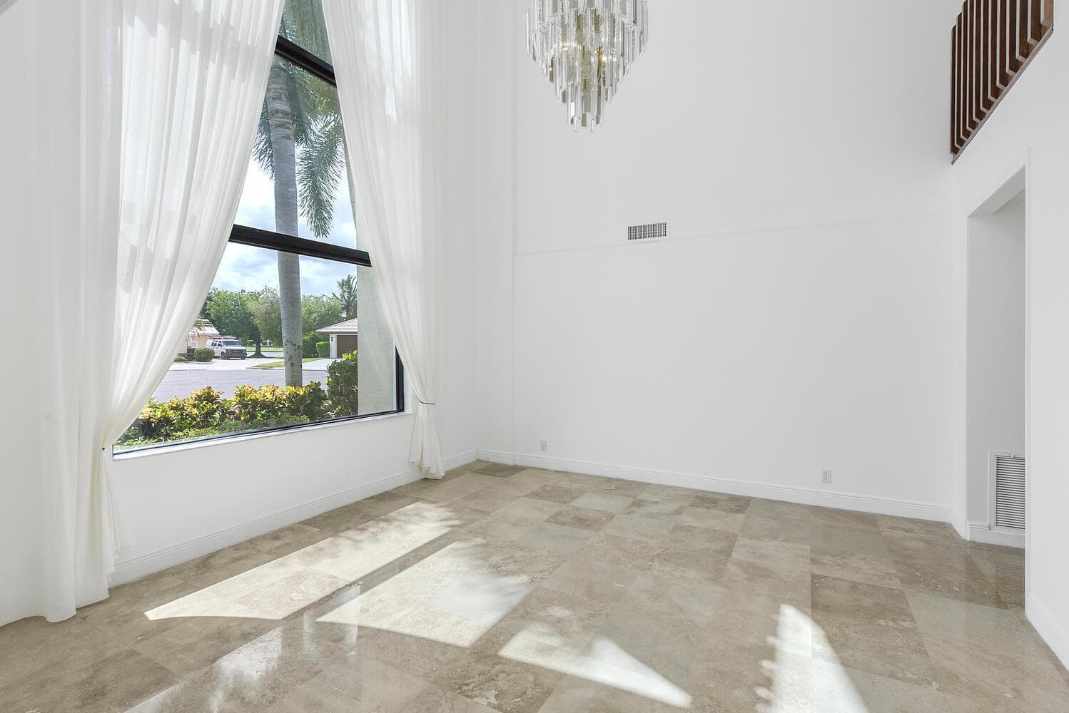 2022 Sunderland Avenue, Wellington, FL 33414 photo 5