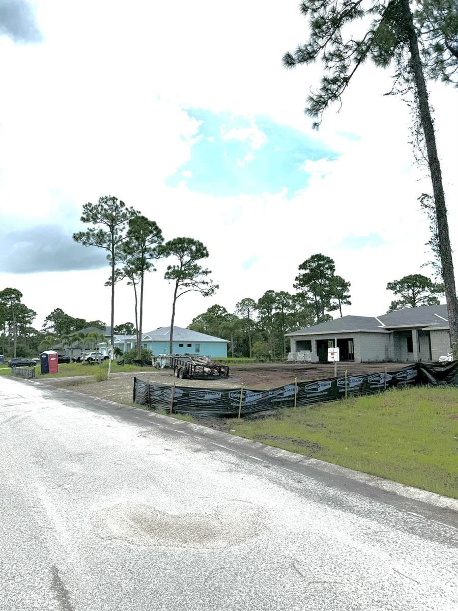 10615 Sugar Pine Drive, Fort Pierce, FL 34945 photo 5