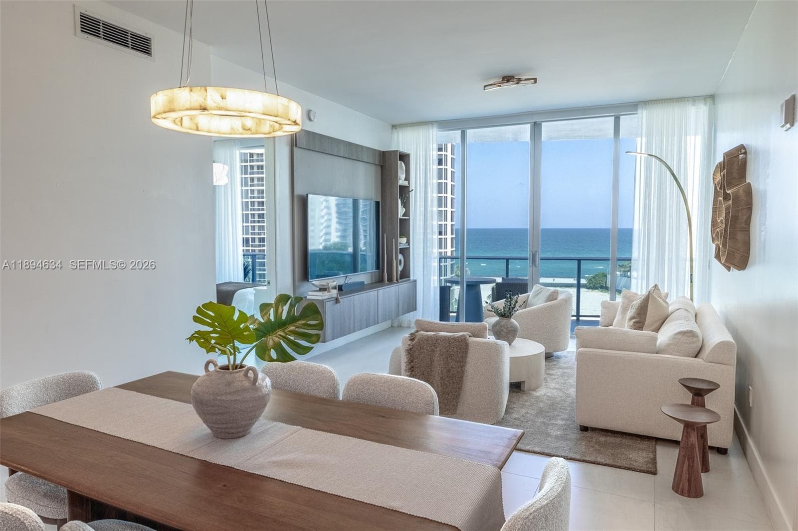 17550 Collins Ave # 703, Sunny Isles Beach, FL 33160 photo 2