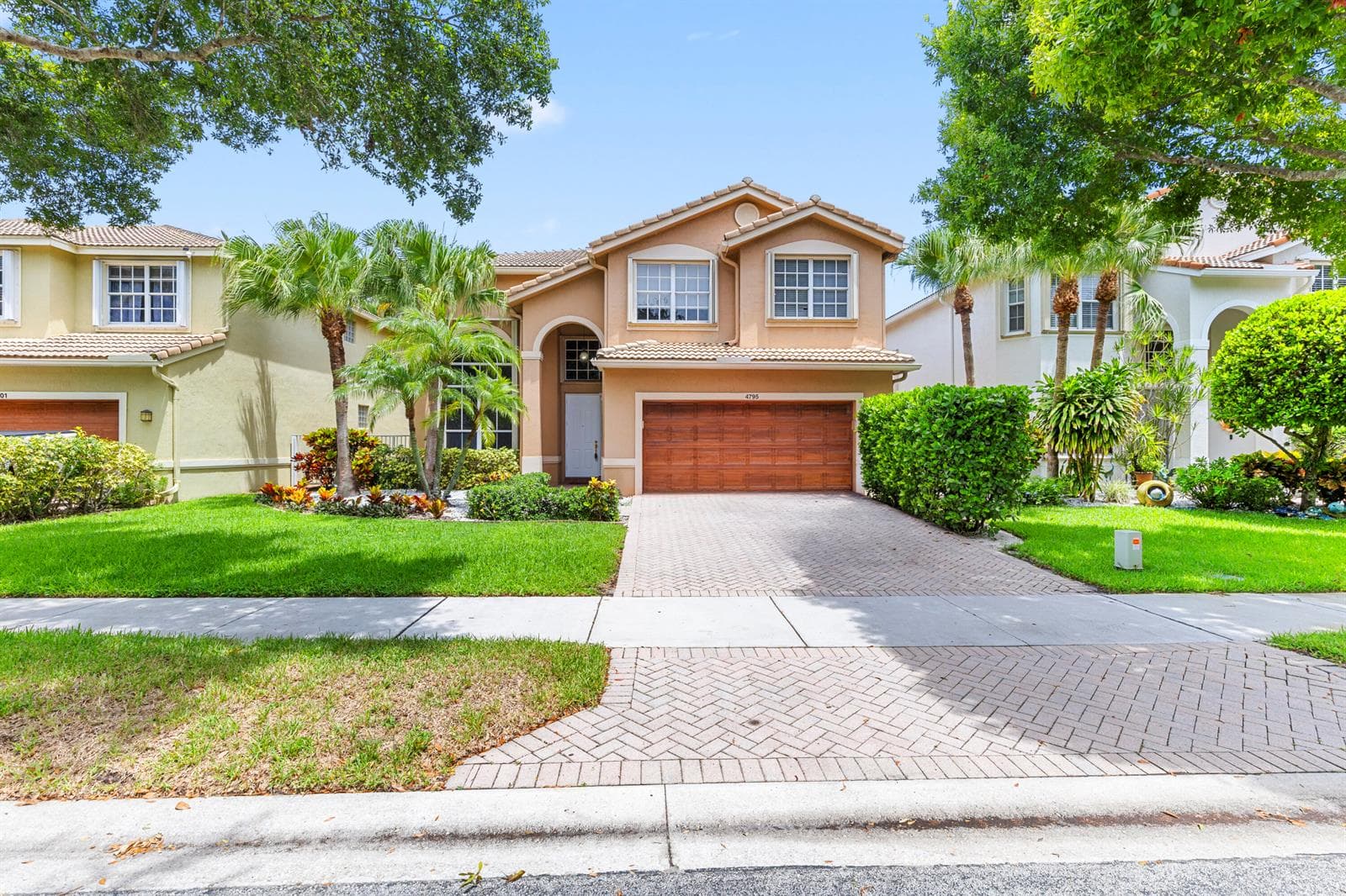 4795 S Classical Boulevard, Delray Beach, FL 33445 photo 4