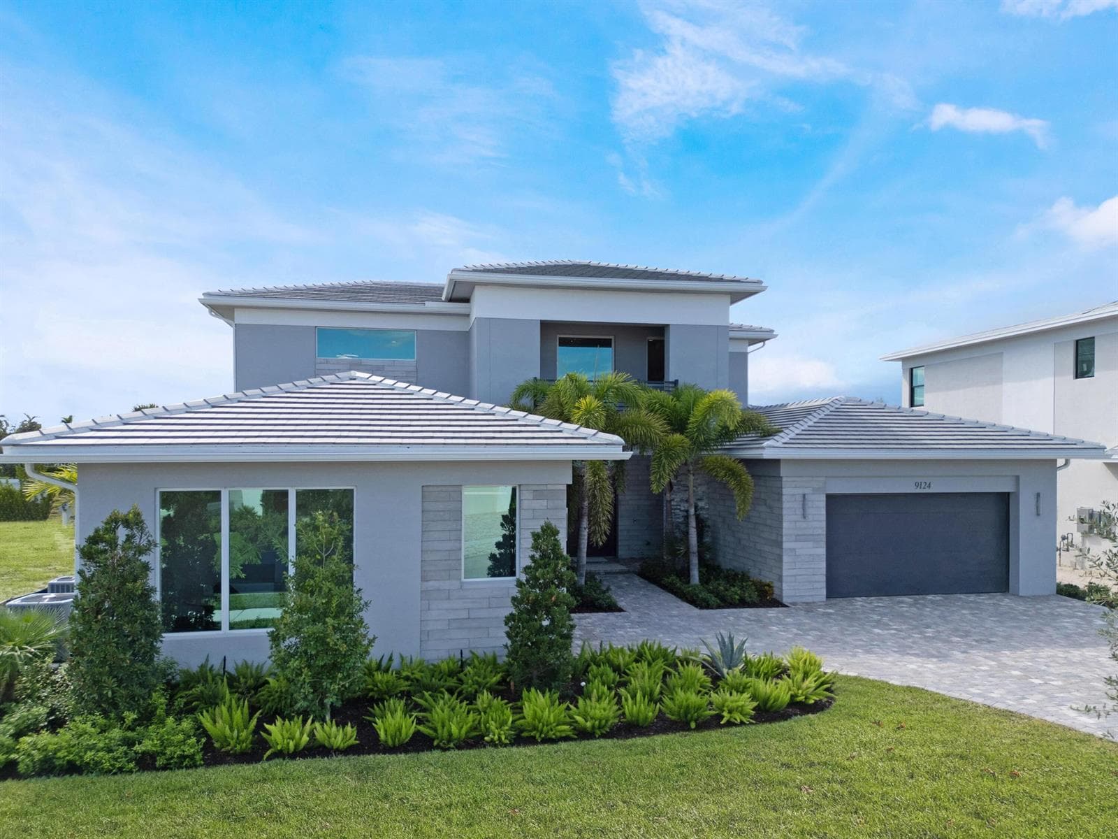 9124 Coral Isles Circle, Palm Beach Gardens, FL 33412 photo 5