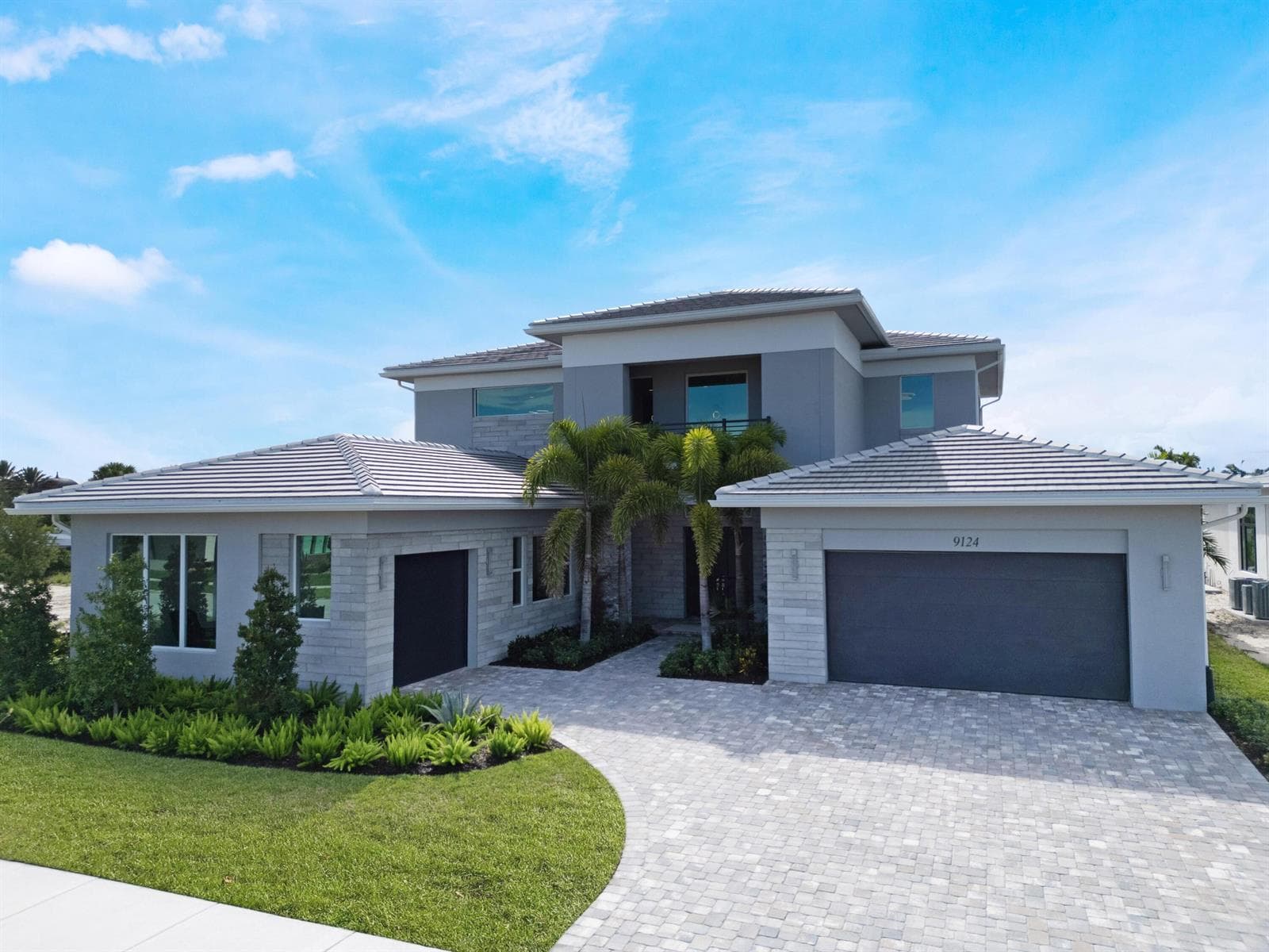 9124 Coral Isles Circle, Palm Beach Gardens, FL 33412 photo 4