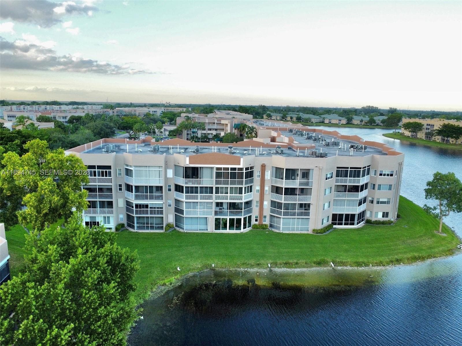 7440 Granville Dr # 213, Tamarac, FL 33321 photo 2