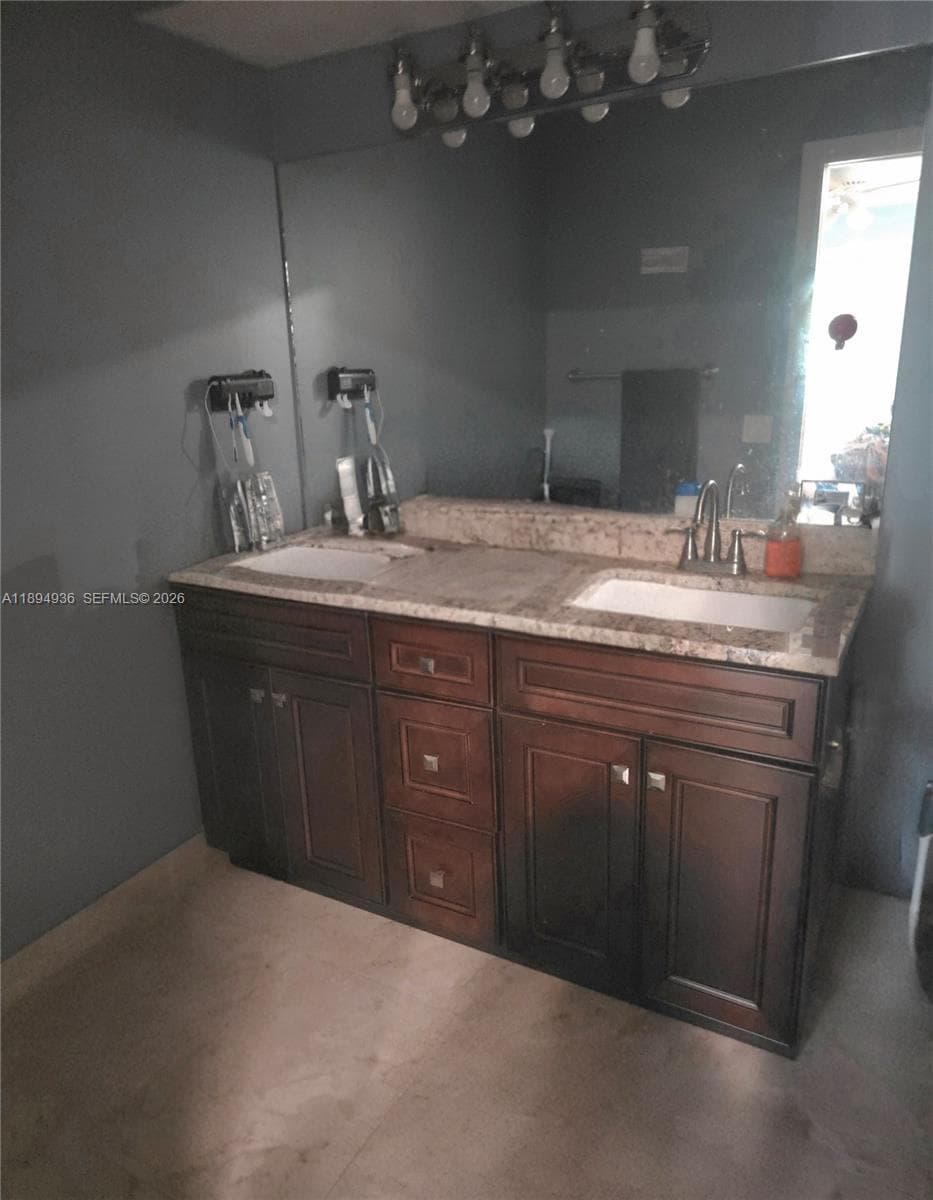 2202 Lucaya Bnd # L3, Coconut Creek, FL 33066 photo 5