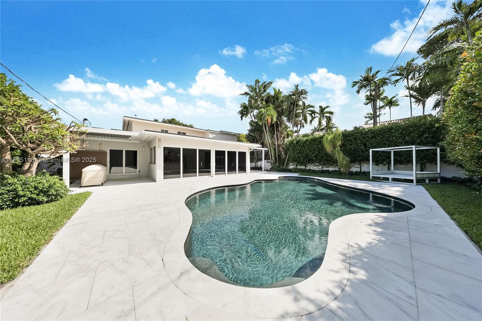 5244 Alton Rd, Miami Beach, FL 33140 photo 2
