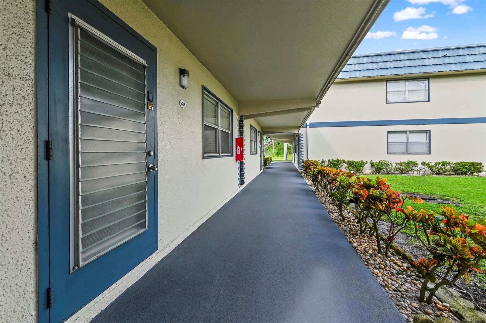 213 Brittany # E, Delray Beach, FL 33446 photo 3