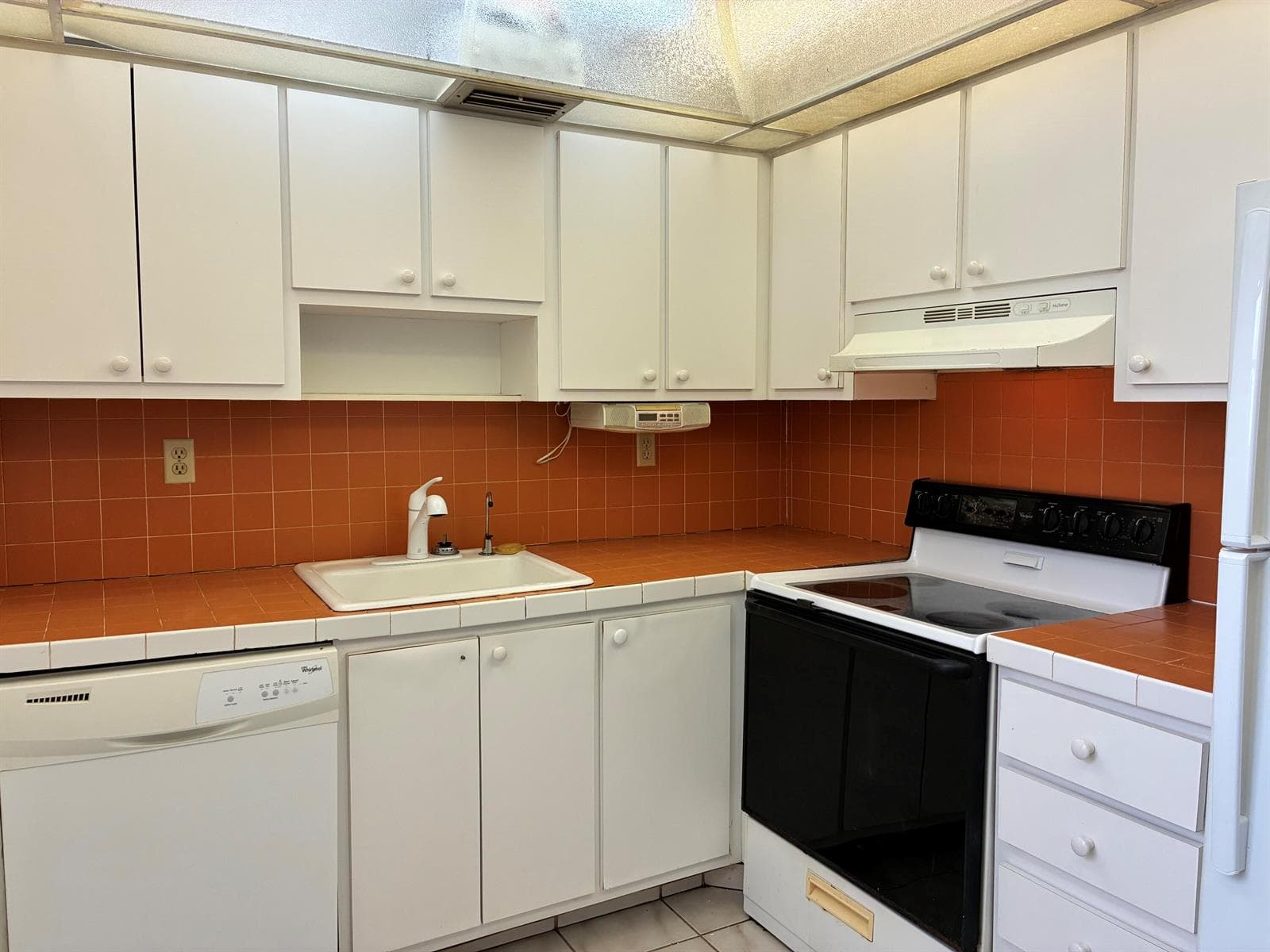 574 Burgundy L # 574, Delray Beach, FL 33484 photo 5