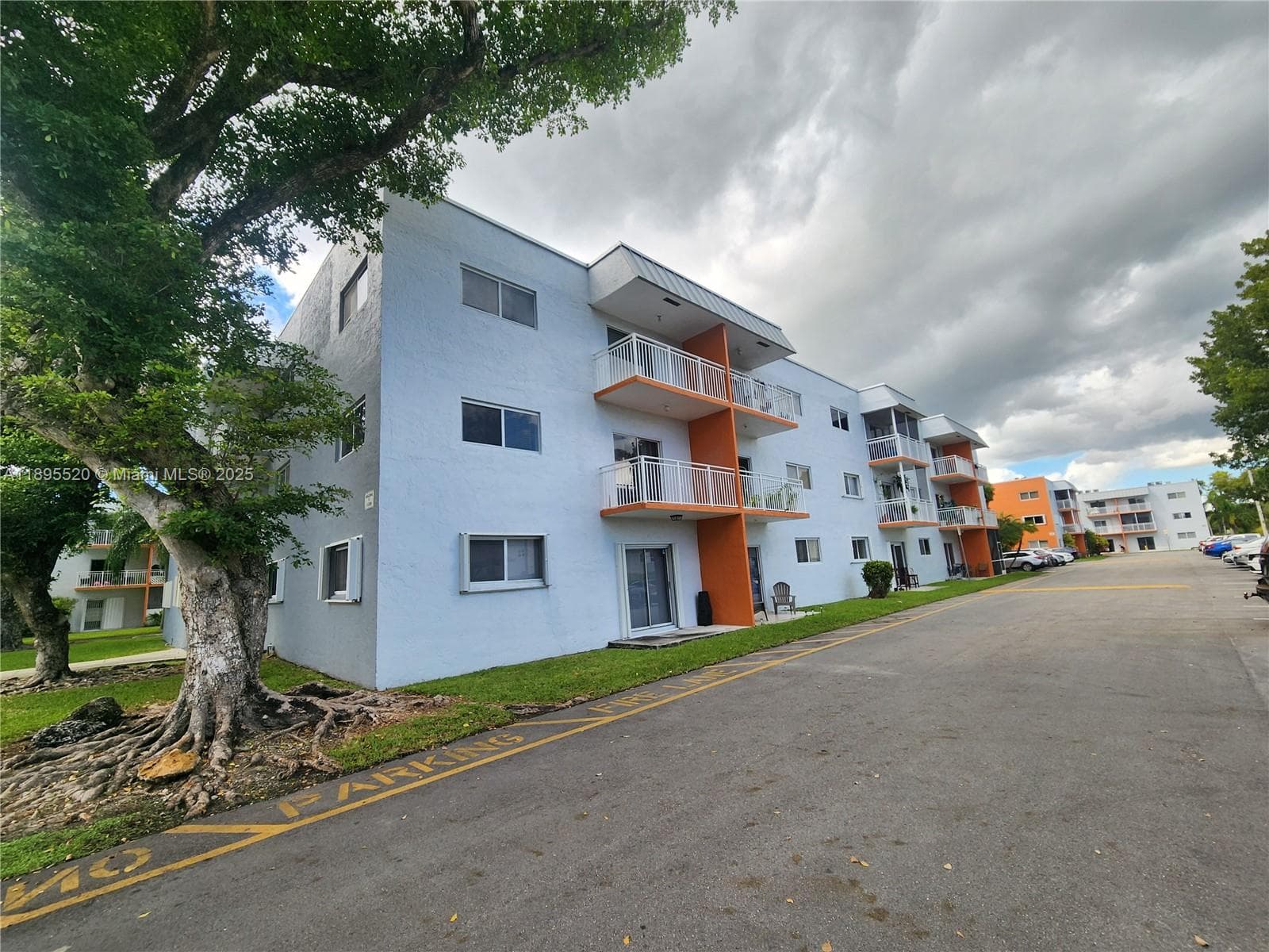 11309 SW 200th St # 303-C, Miami, FL 33157