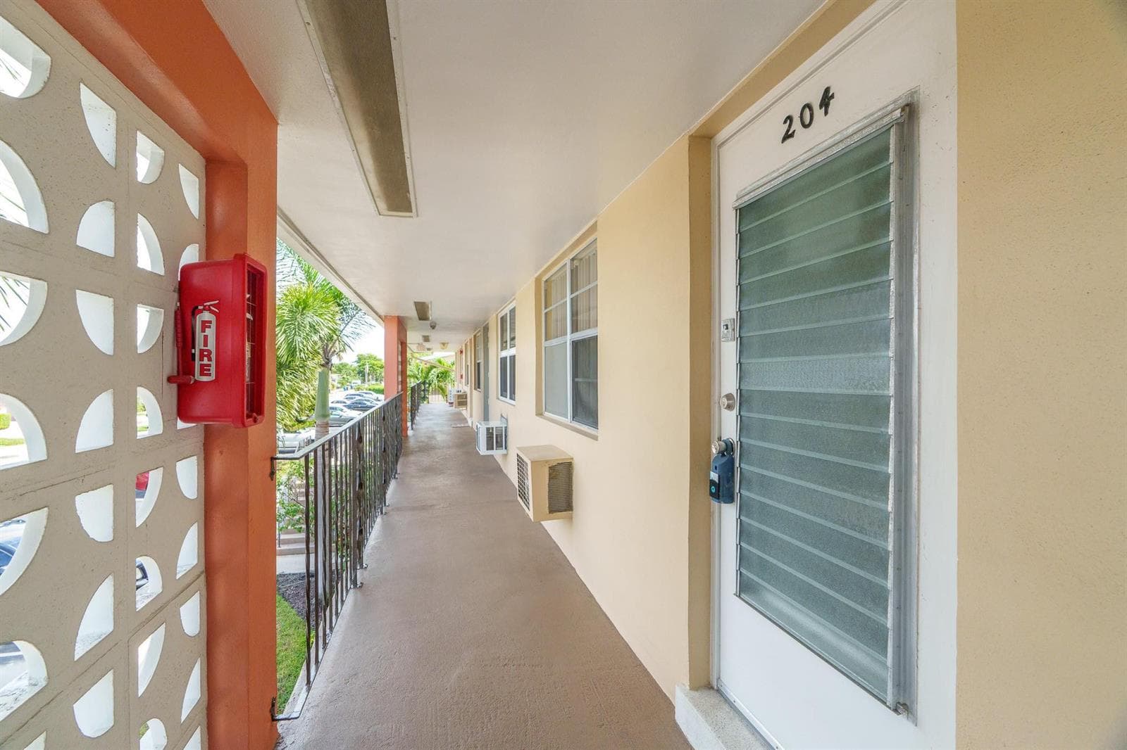 2106 NE 56th Court # 204, Fort Lauderdale, FL 33308 photo 3