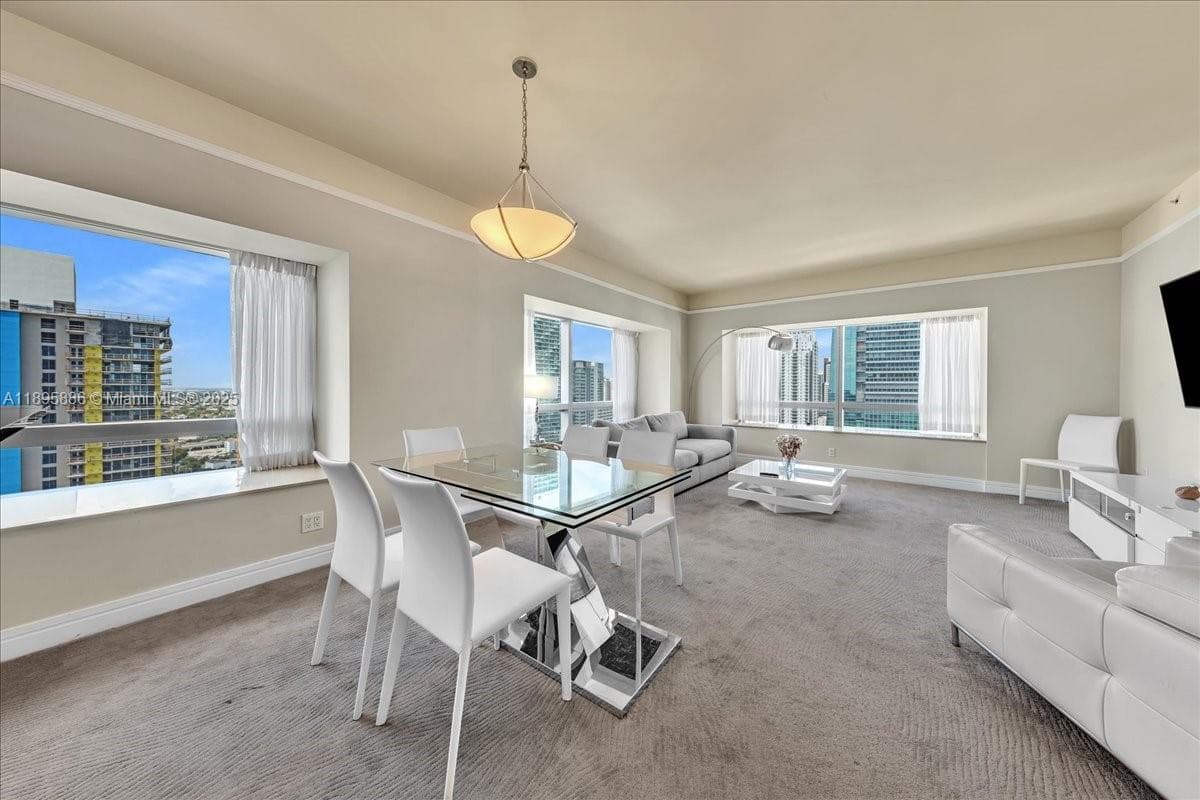 1435 Brickell Ave # 3112, Miami, FL 33131 photo 2