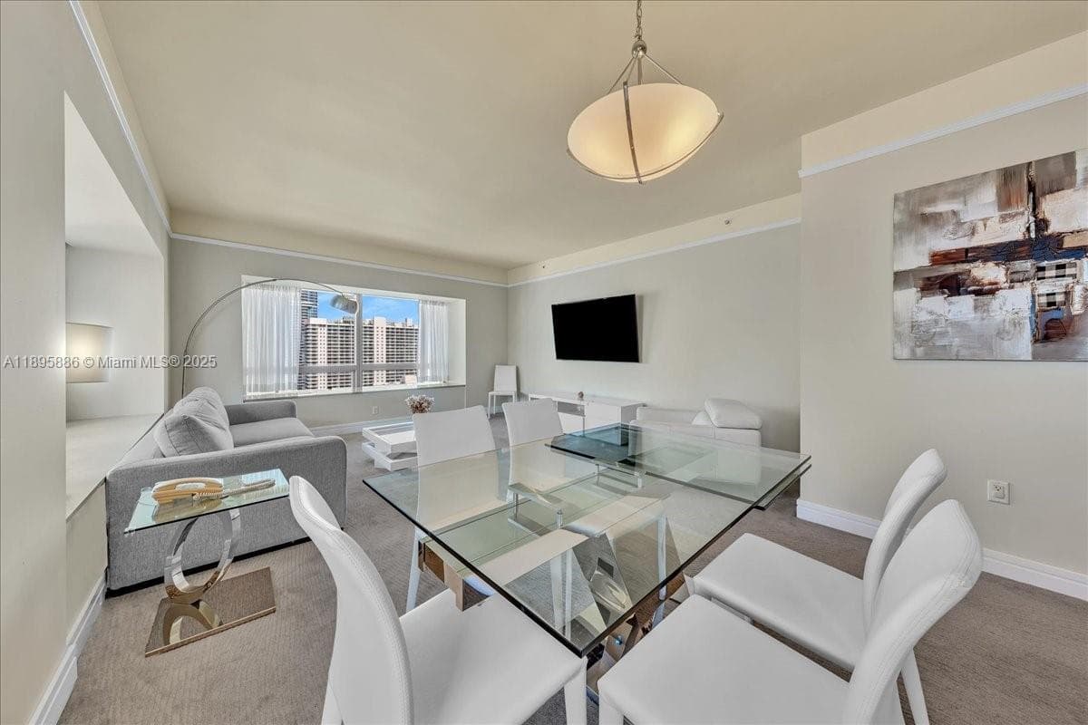 1435 Brickell Ave # 3112, Miami, FL 33131 photo 3