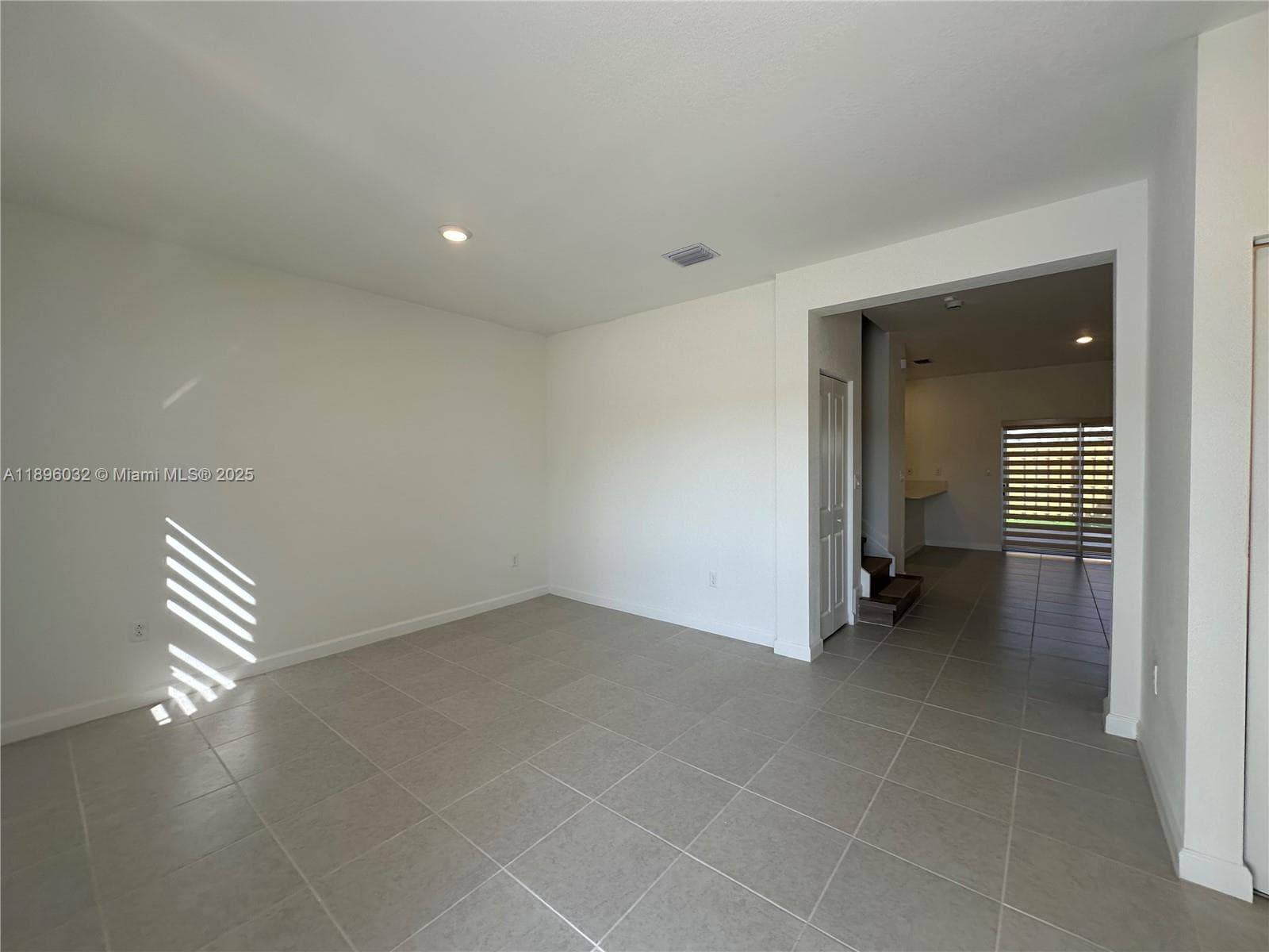 16311 SW 292nd St, Homestead, FL 33033 photo 2