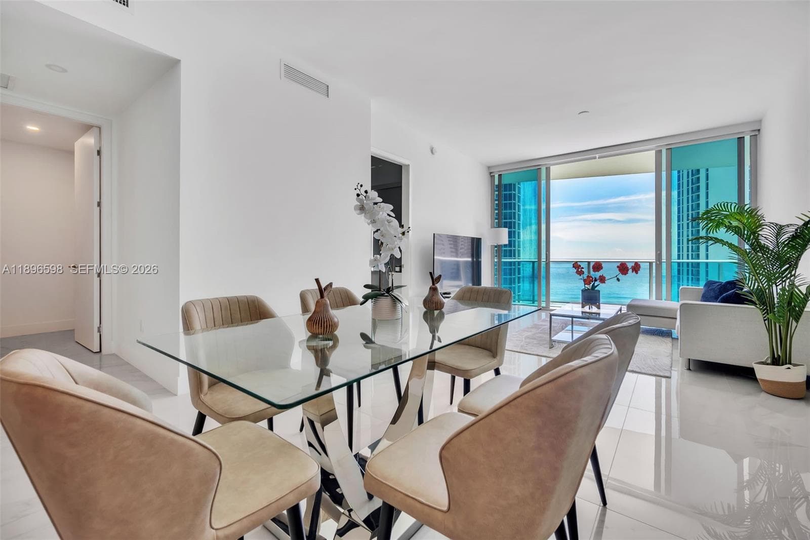 17550 Collins Ave # 1003, Sunny Isles Beach, FL 33160 photo 3