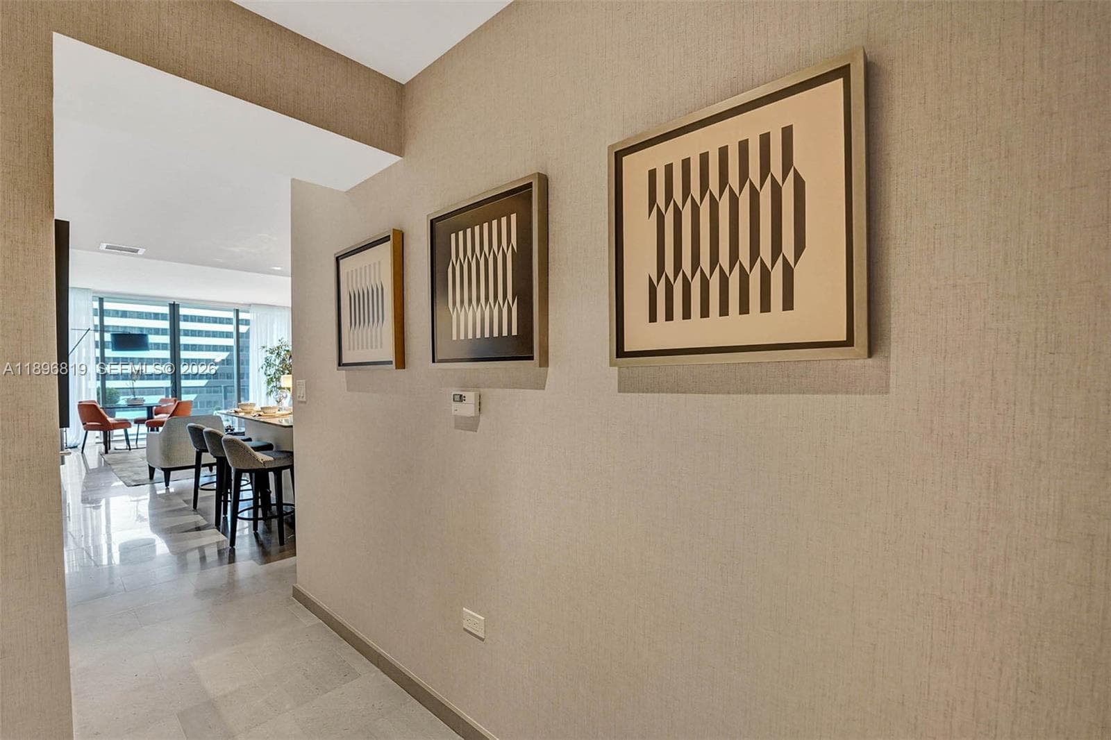88 SW 7th St # 1408, Miami, FL 33130 photo 2