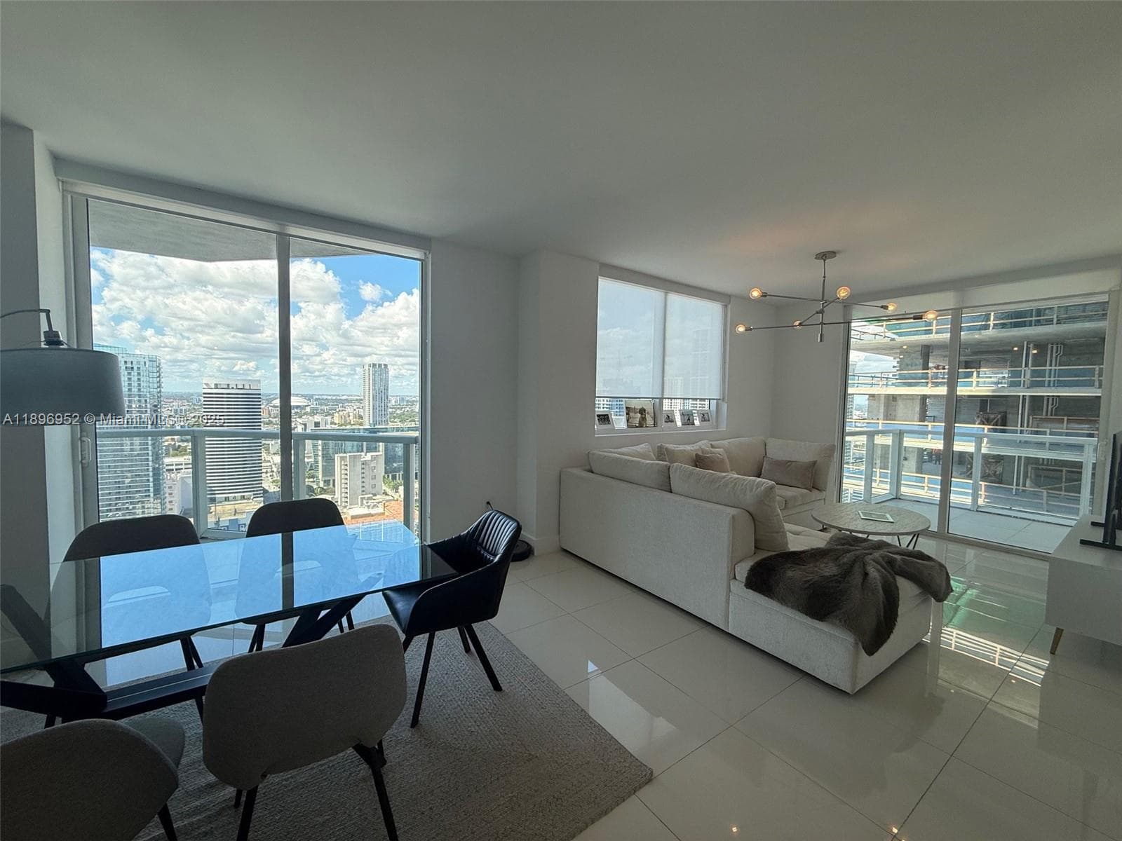 244 Biscayne Blvd # 3708, Miami, FL 33132 photo 5