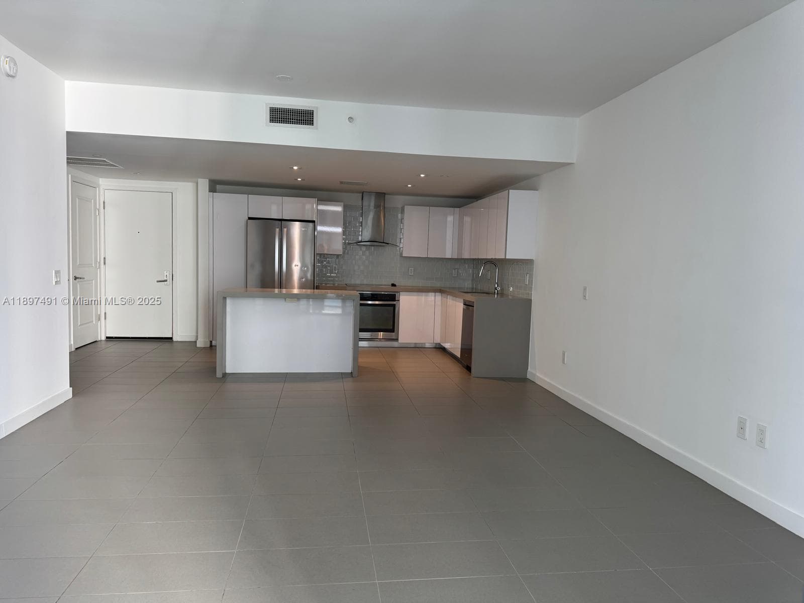 1600 NE 1st Ave # 2217, Miami, FL 33132 photo 2