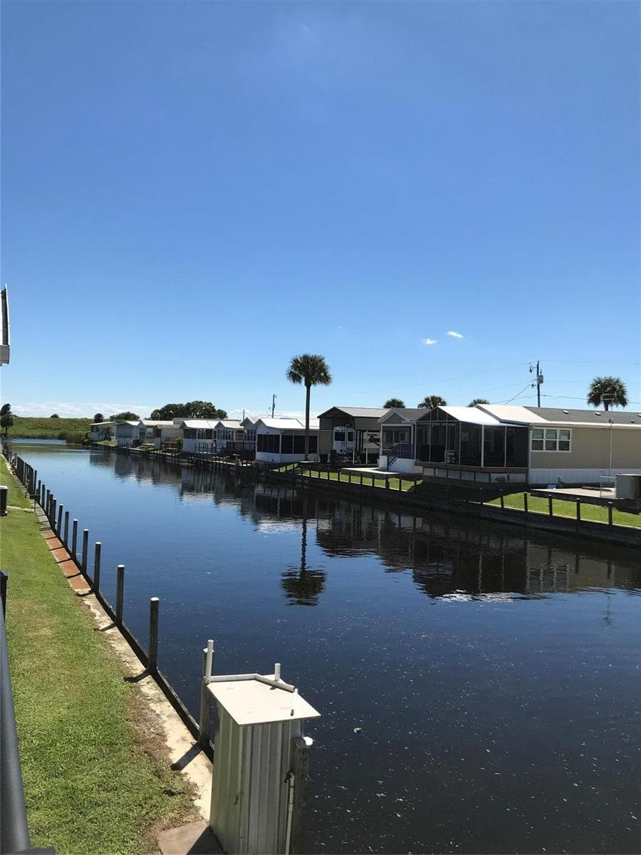 52 Turtle Road, Okeechobee, FL 34974 photo 3