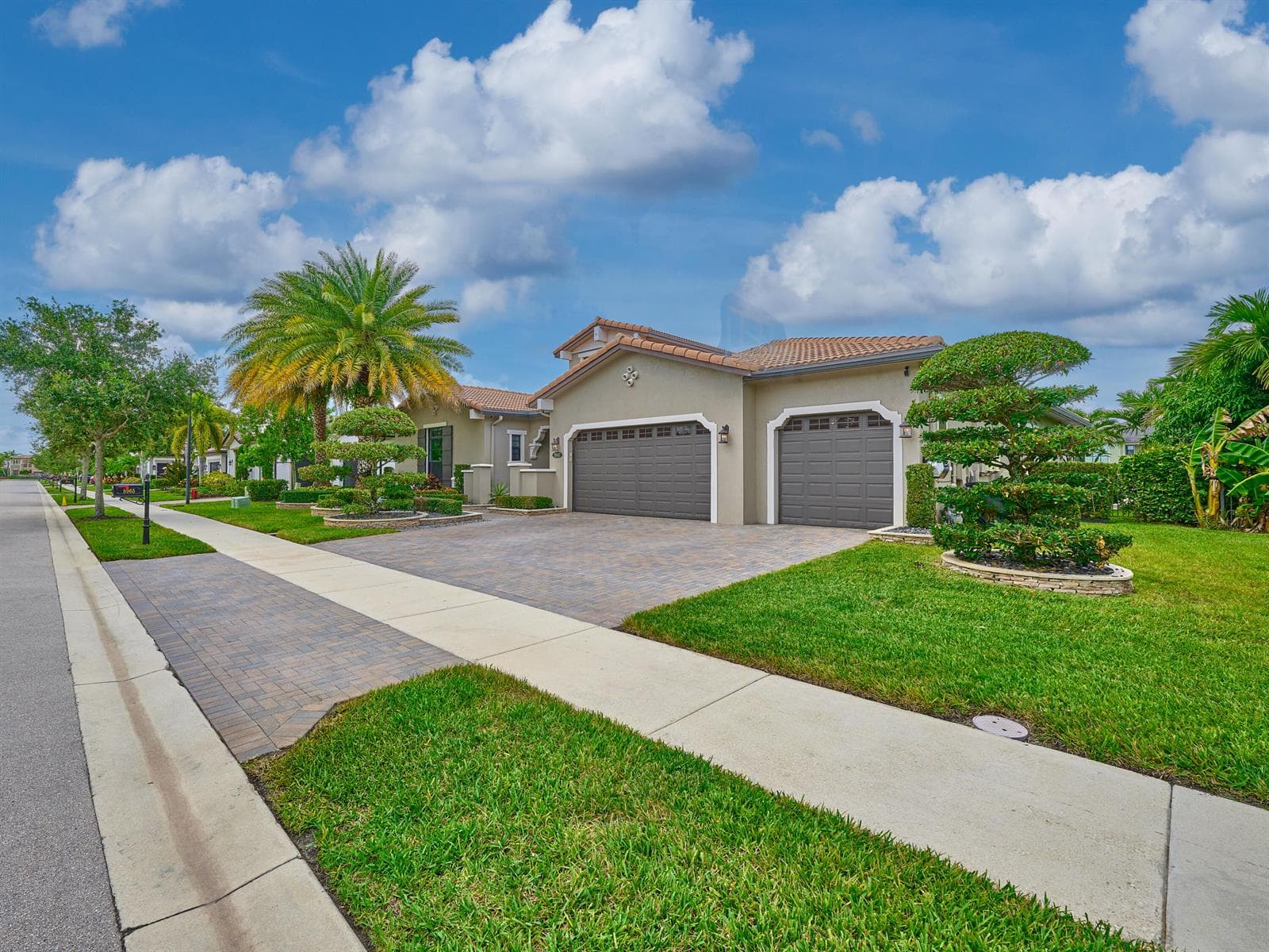 8965 Watercrest Circle E, Parkland, FL 33076 photo 5