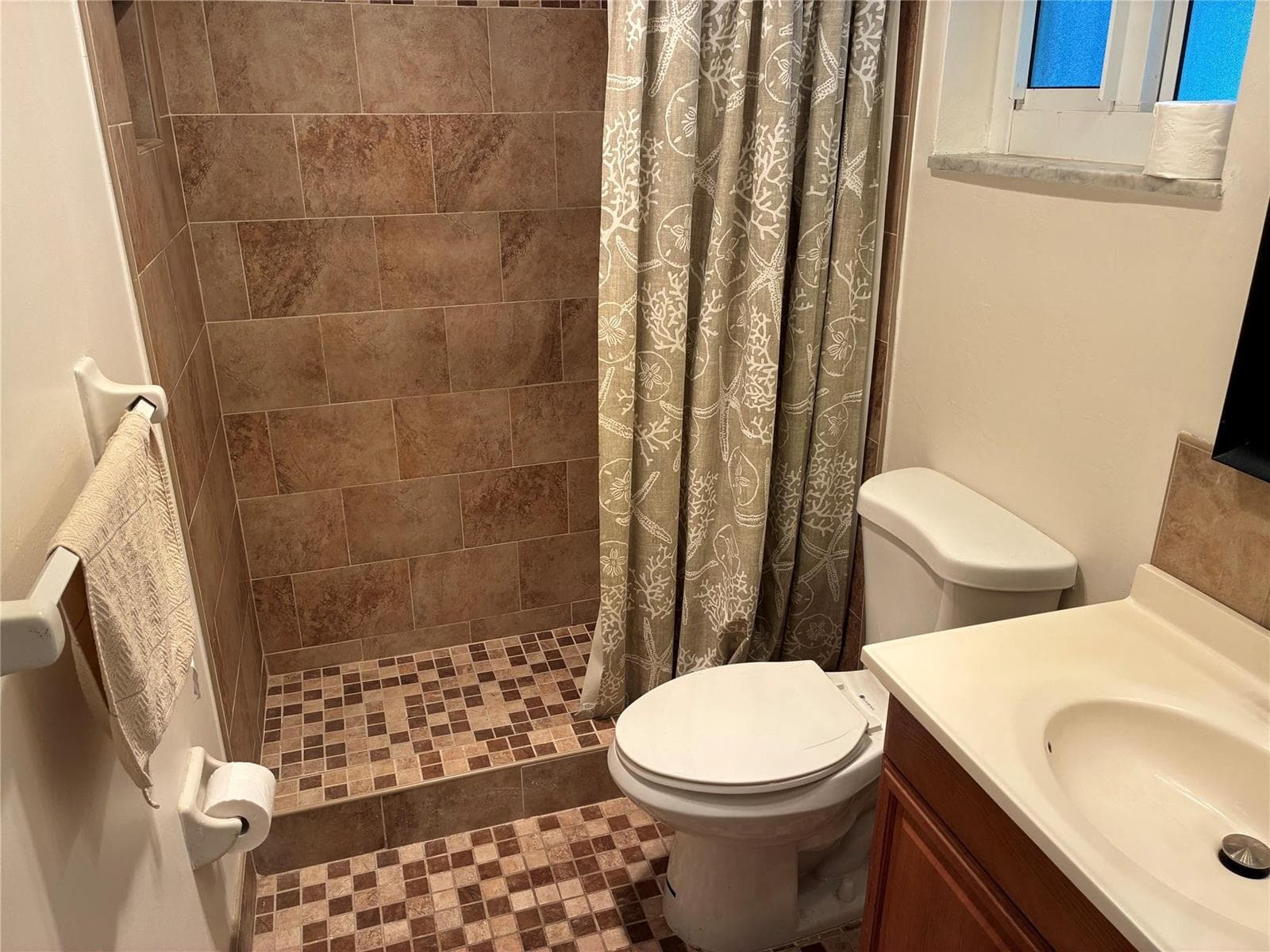 3021 E Golf Boulevard, Pompano Beach, FL 33064 photo 4