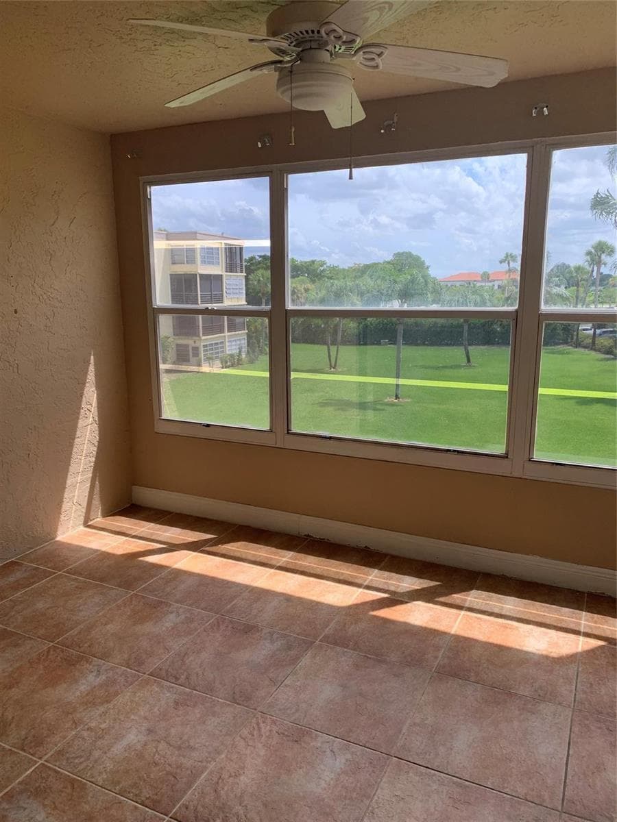 9355 SW 8th Street # 321, Boca Raton, FL 33428 photo 4