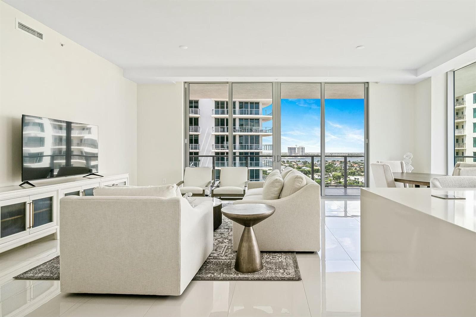 3100 N Ocean Drive # H-1409, Singer Island, FL 33404