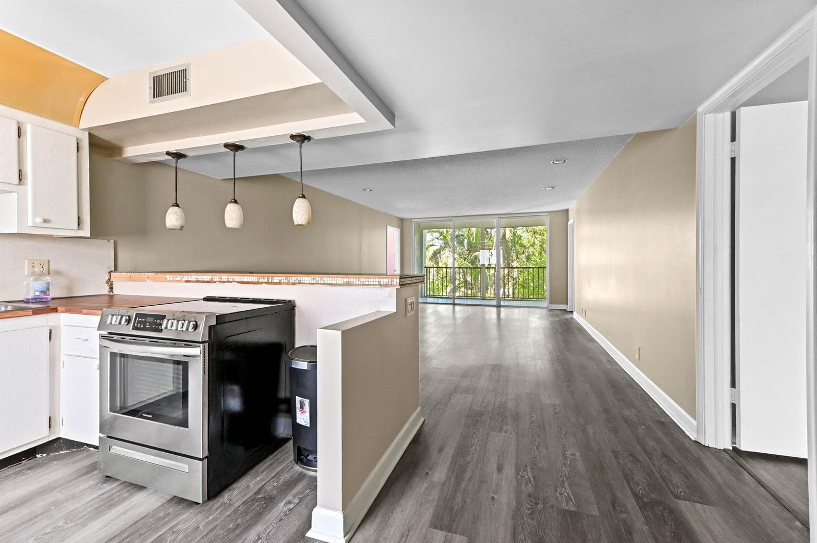 4080 Tivoli Court # 202, Lake Worth, FL 33467 photo 2