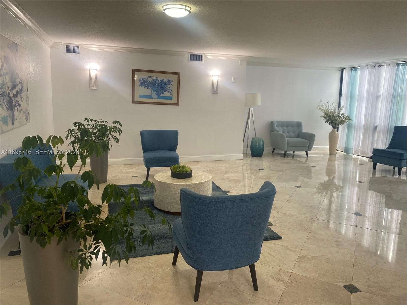 1000 Parkview Dr # 427, Hallandale Beach, FL 33009 photo 4