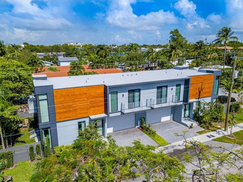 925 NE 6th Street, Fort Lauderdale, FL 33304 photo 2