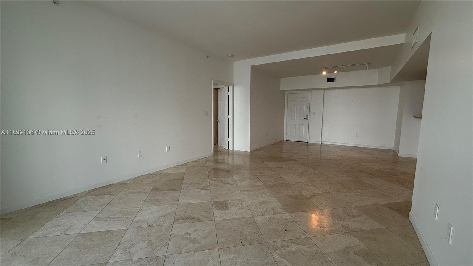 1155 Brickell Bay Dr # PH104, Miami, FL 33131 photo 4