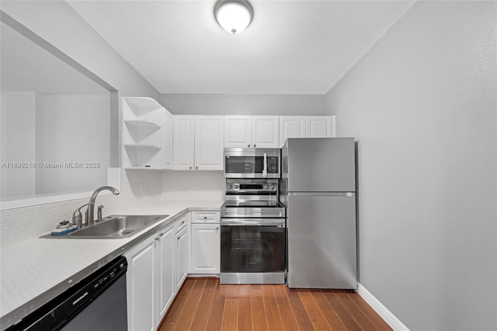 1455 N Treasure Dr # 3K, North Bay Village, FL 33141 photo 2