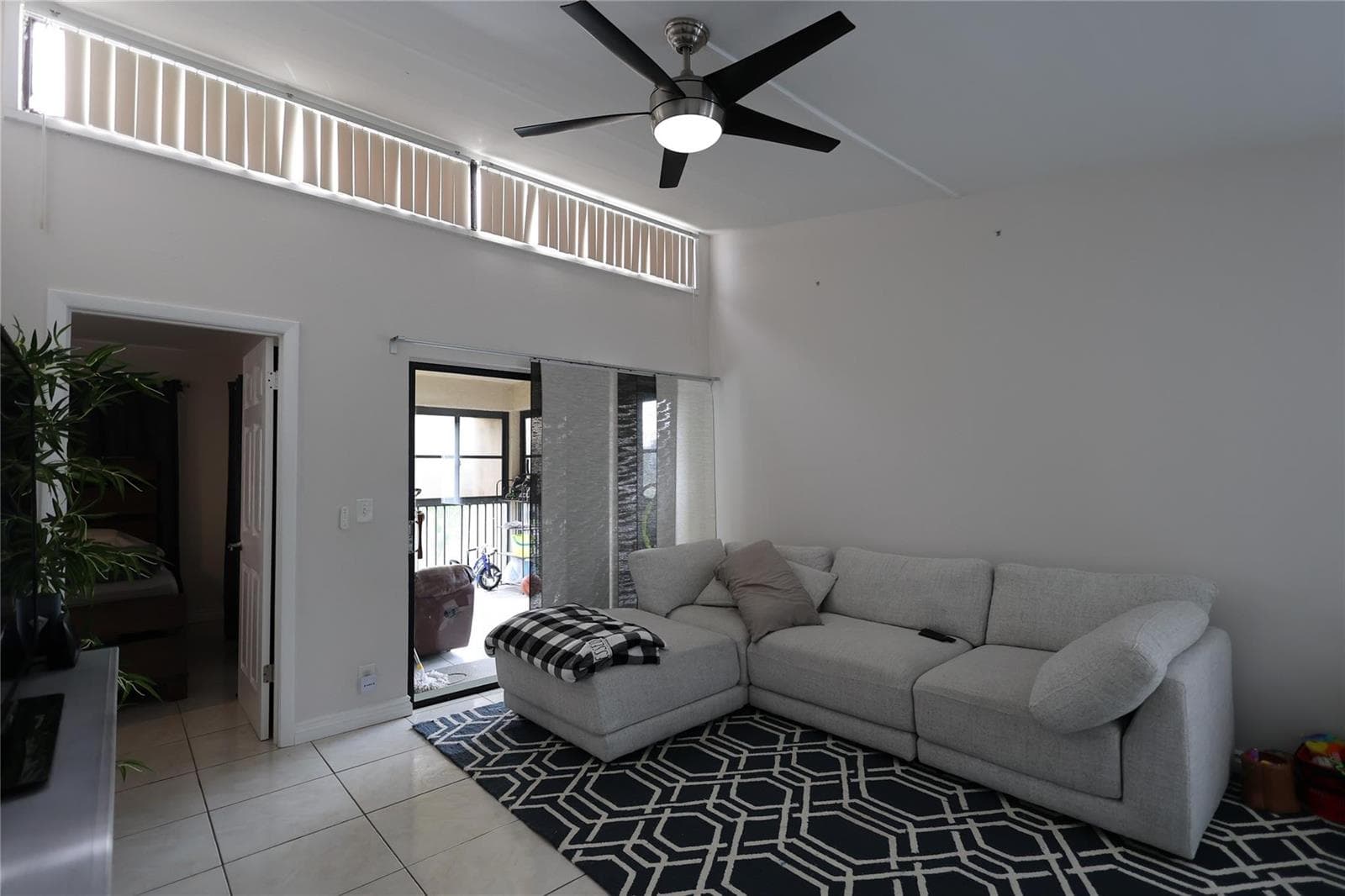 8725 Shadow Wood Boulevard # 312, Coral Springs, FL 33071 photo 4