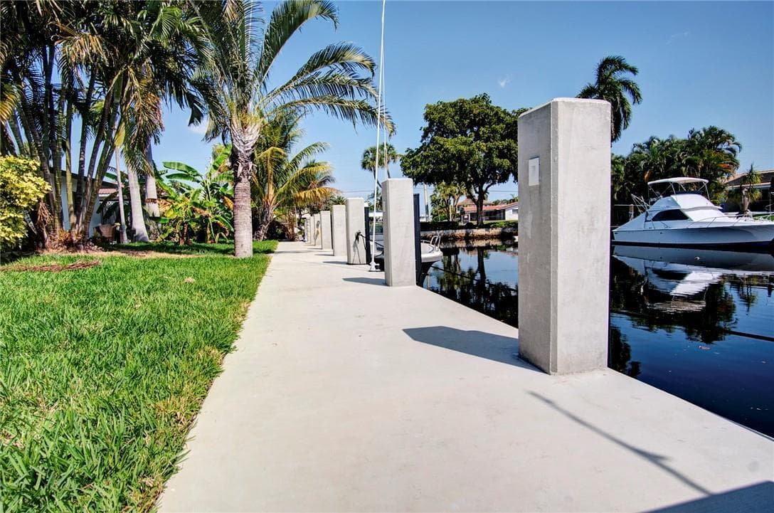 3860 NE 23rd Avenue, Lighthouse Point, FL 33064 photo 2