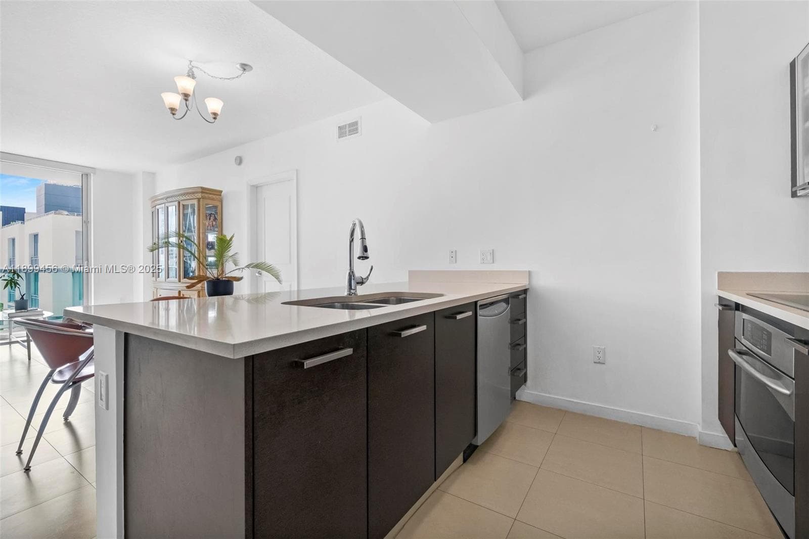 333 NE 24th St # 812, Miami, FL 33137 photo 3
