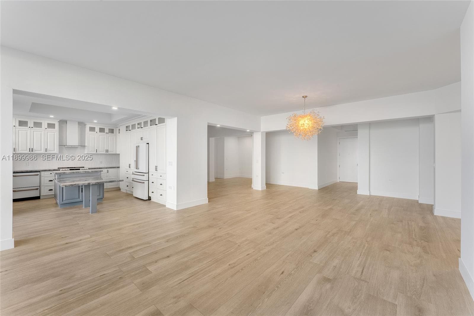 848 Brickell Key Dr # 204, Miami, FL 33131 photo 4