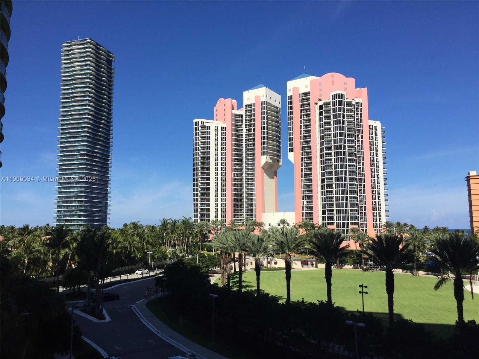19370 Collins Ave # 415, Sunny Isles Beach, FL 33160 photo 2