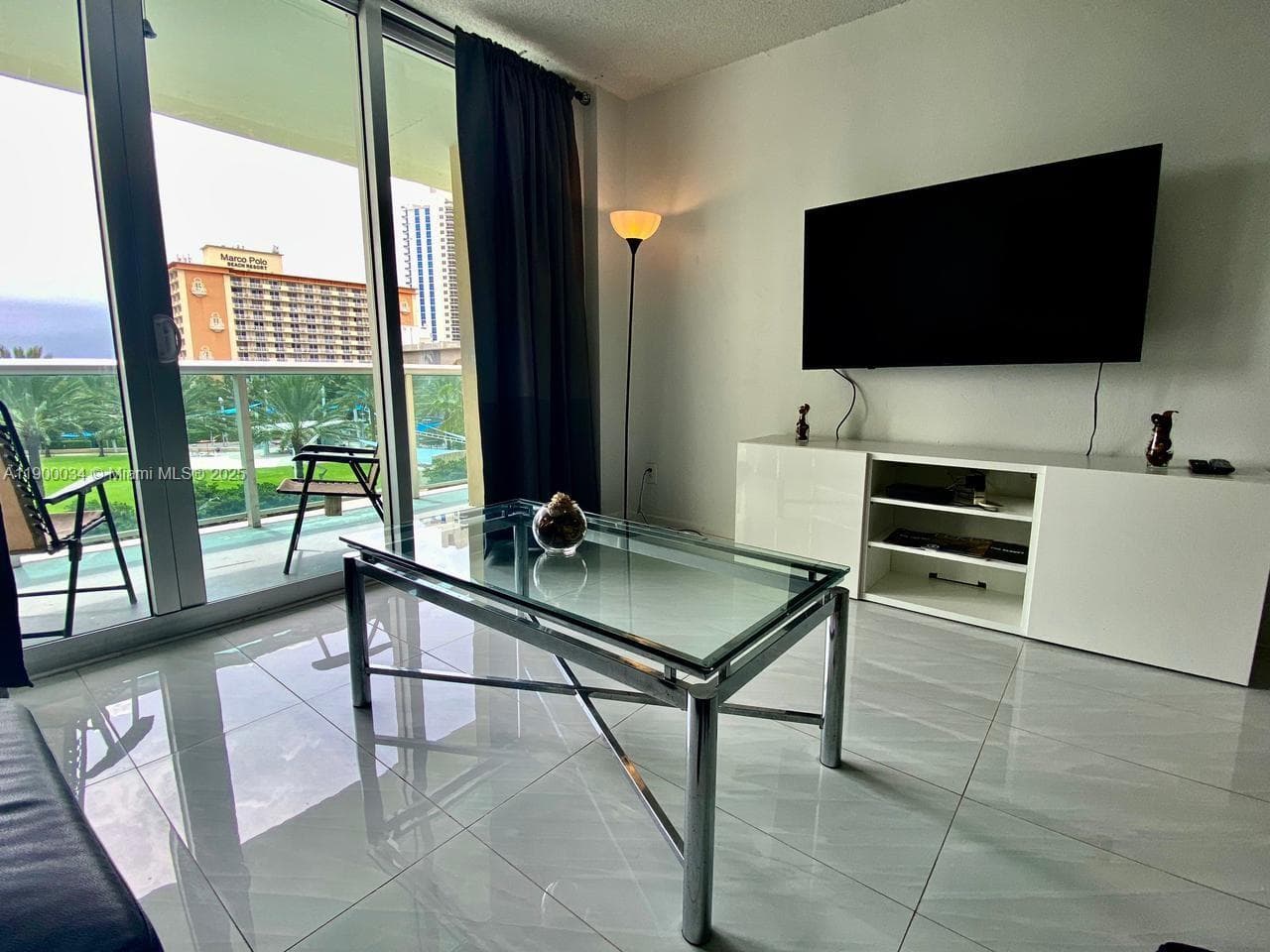 19370 Collins Ave # 415, Sunny Isles Beach, FL 33160 photo 4