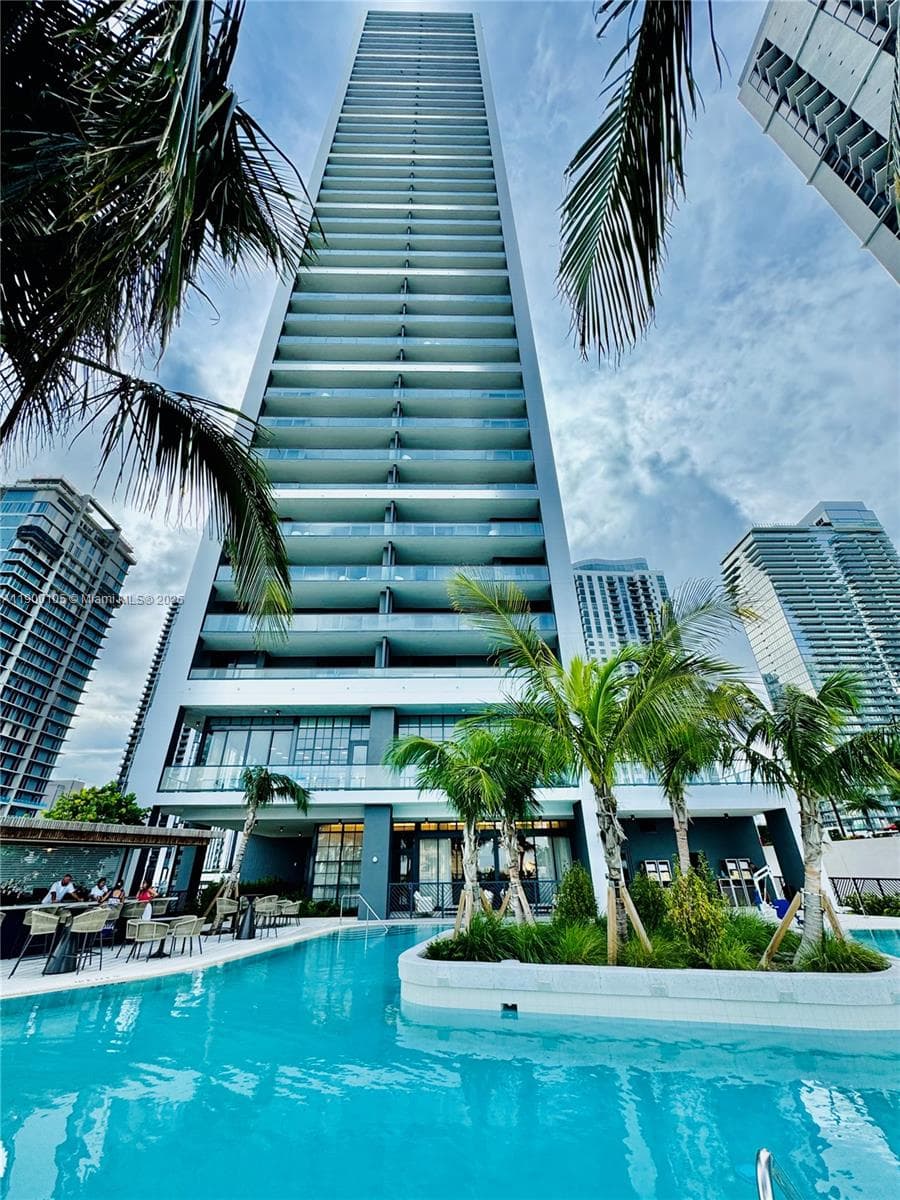159 NE 6th St # 4314, Miami, FL 33132 photo 3