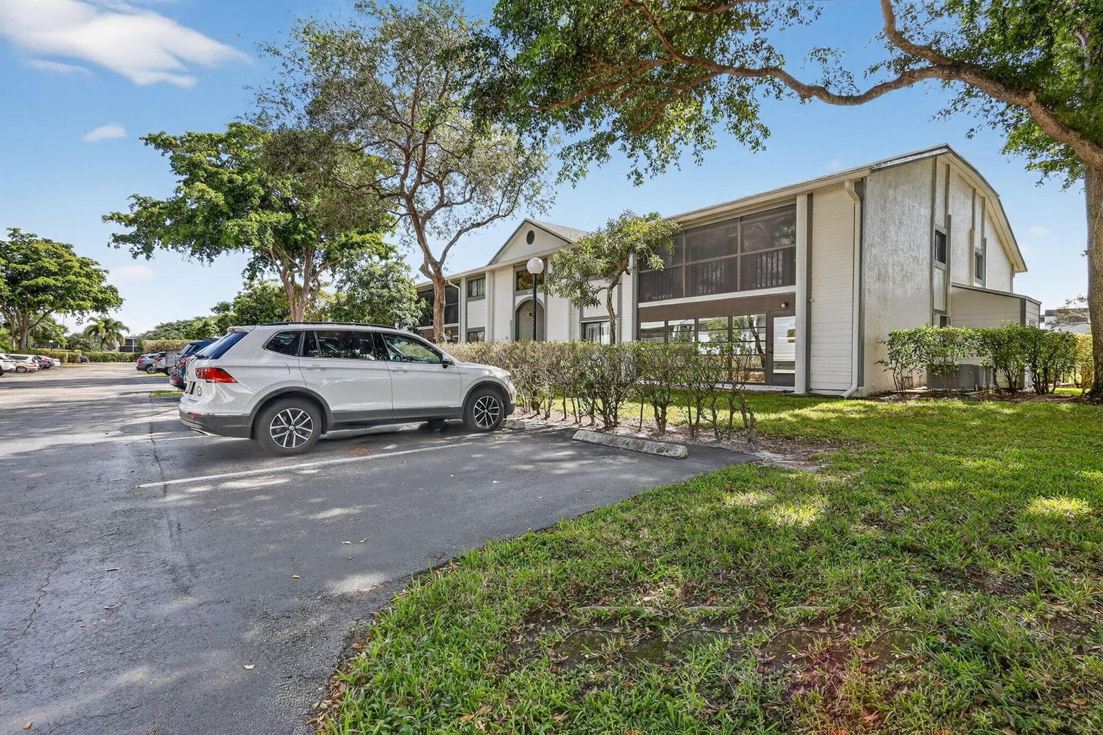 15453 Lakes Of Delray Boulevard # 207, Delray Beach, FL 33484 photo 2