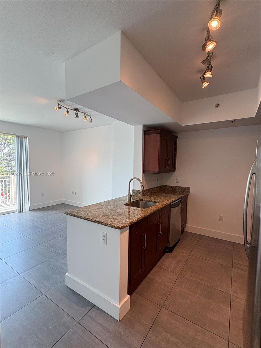 7275 SW 90th Way # 205, Miami, FL 33156 photo 2