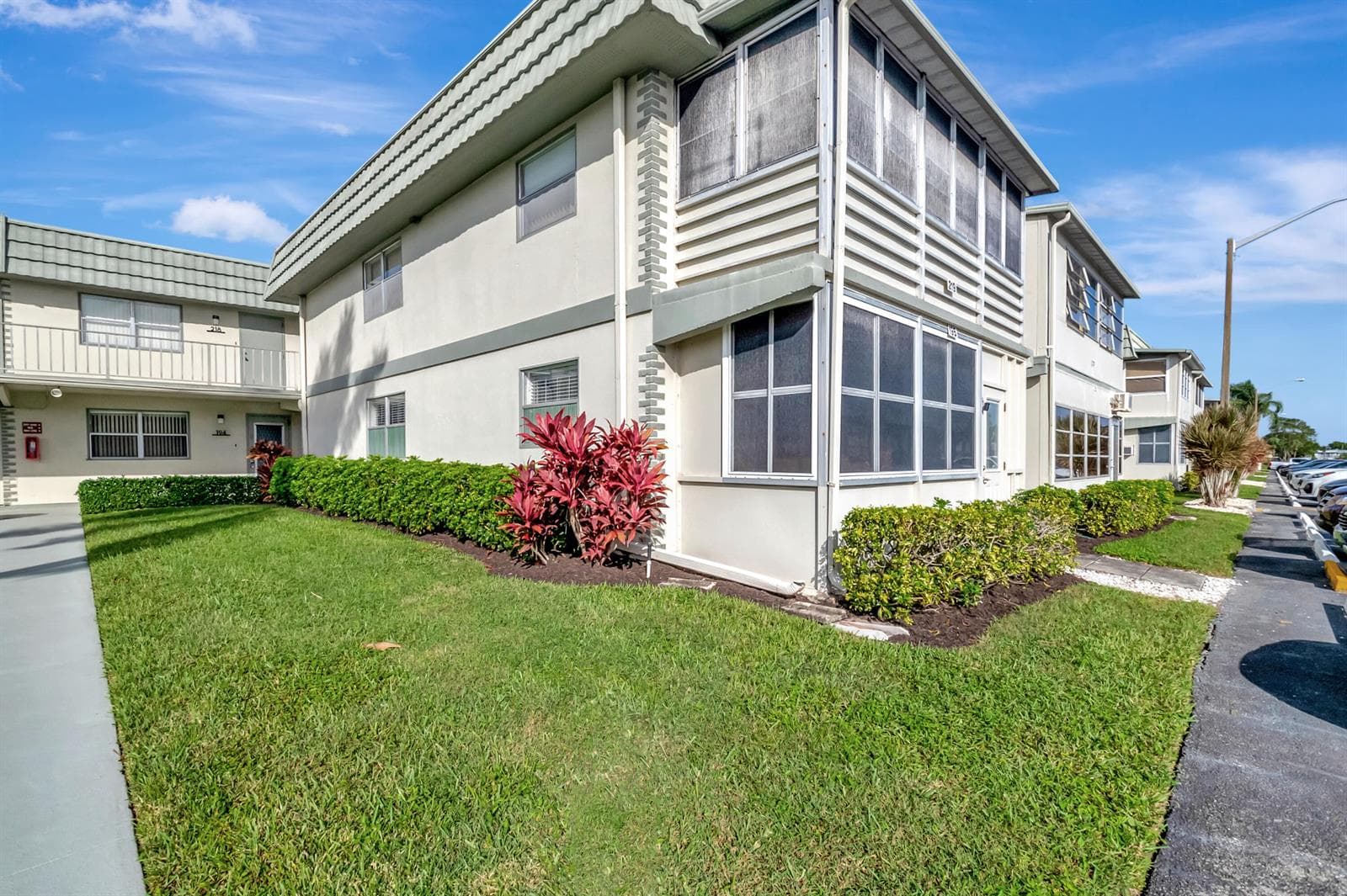 195 Monaco E # 195, Delray Beach, FL 33446 photo 2