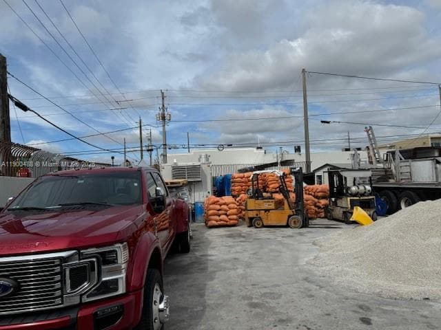 2484 NW 21st Ter, Miami, FL 33142 photo 5