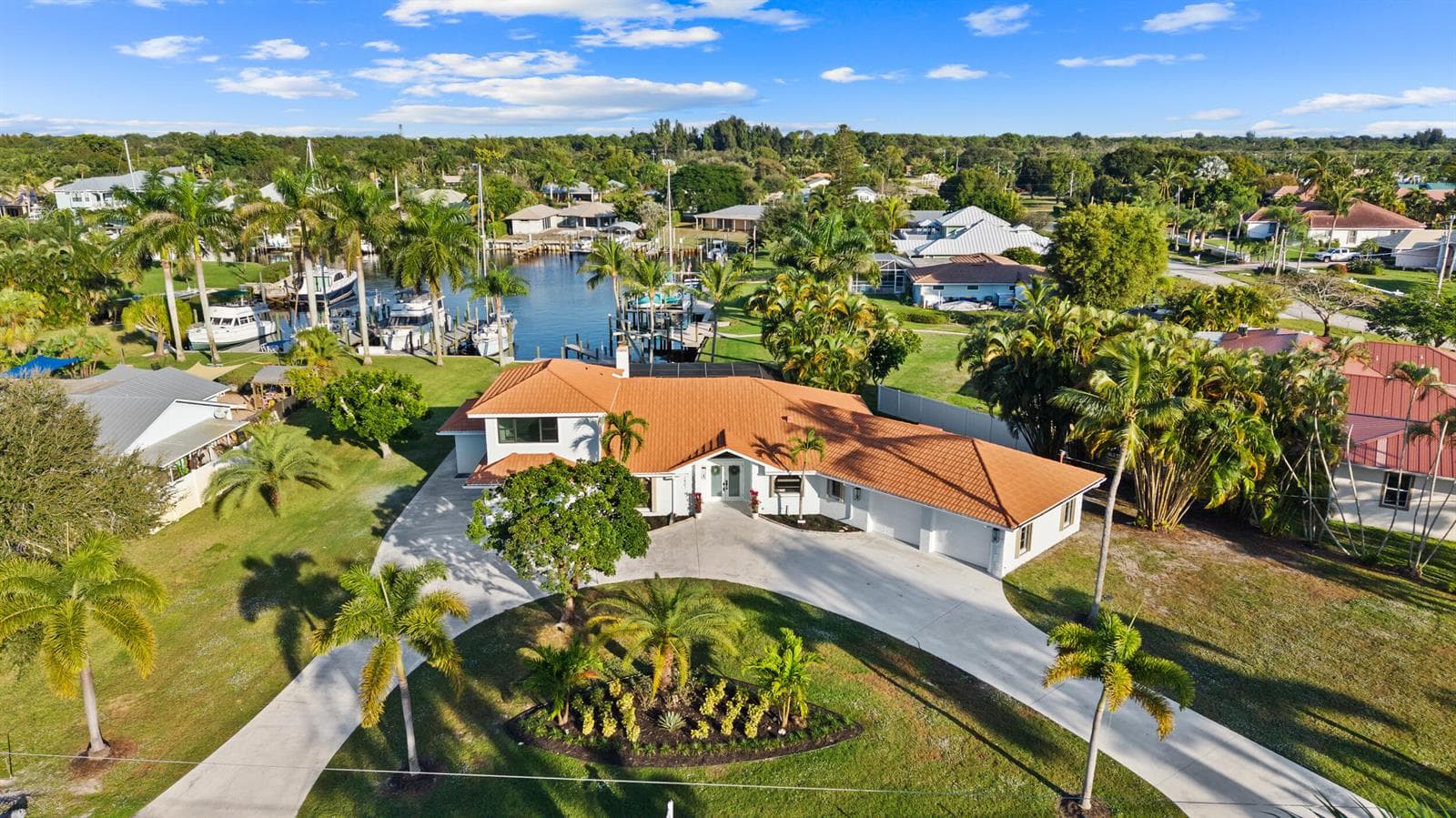 2807 NW St Lucie Lane, Stuart, FL 34994 photo 2