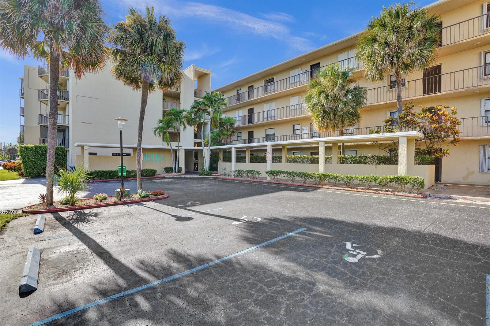 890 N Federal Highway # 410, Lantana, FL 33462 photo 4