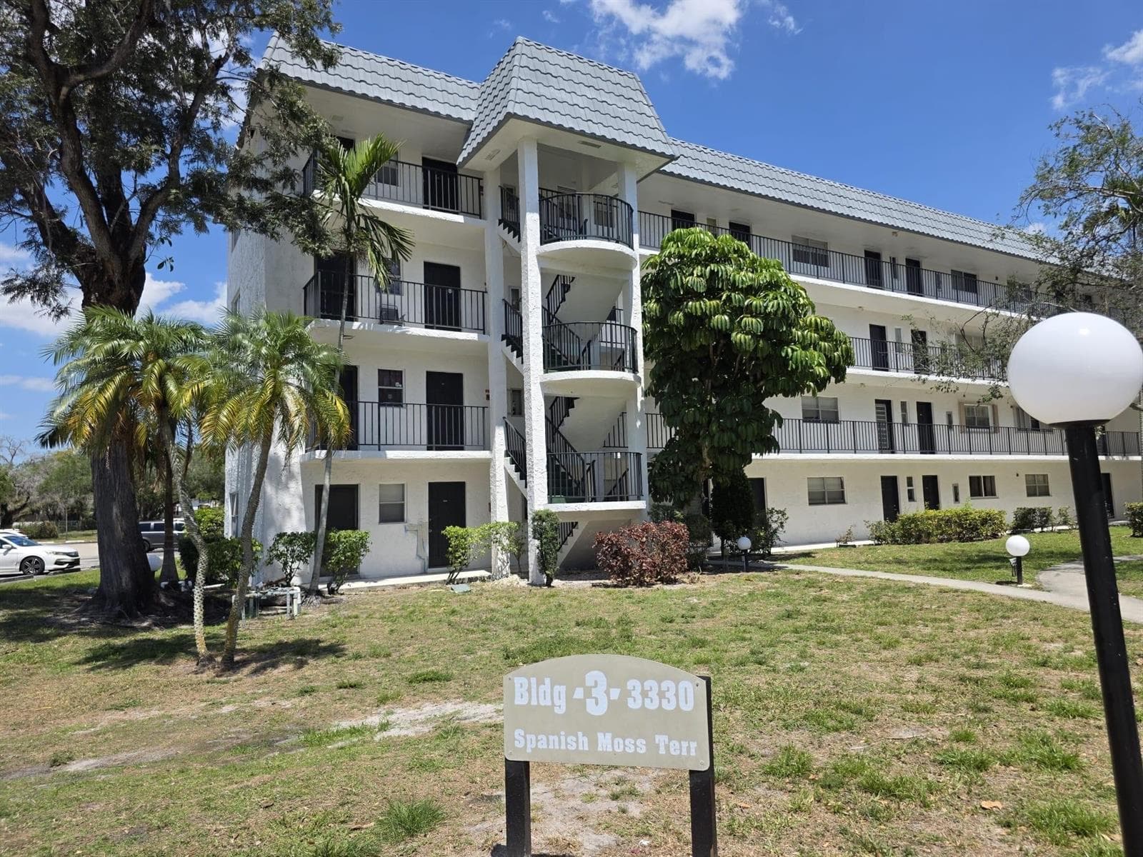 3330 Spanish Moss Terrace # 113, Lauderhill, FL 33319 photo 2