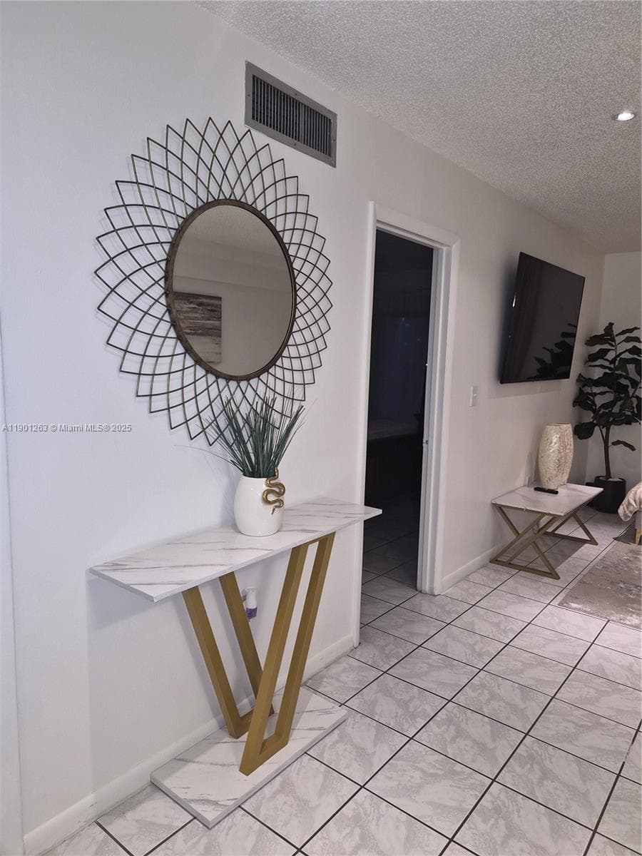 201 180th Dr # 411, Sunny Isles Beach, FL 33160 photo 4