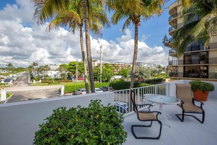 4200 S Ocean Boulevard # 503, South Palm Beach, FL 33480 photo 2