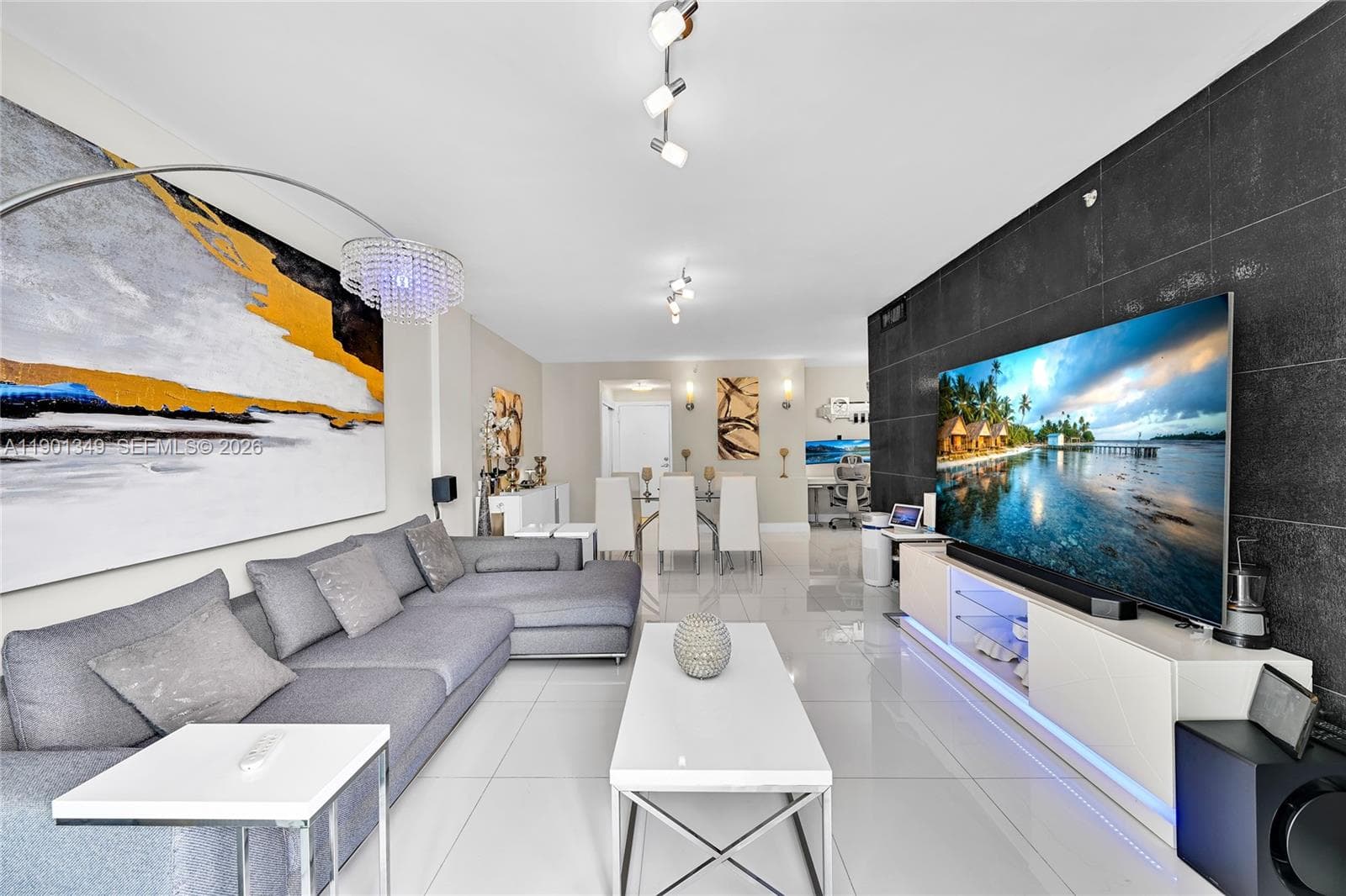 3001 S Ocean Dr # 1513, Hollywood, FL 33019