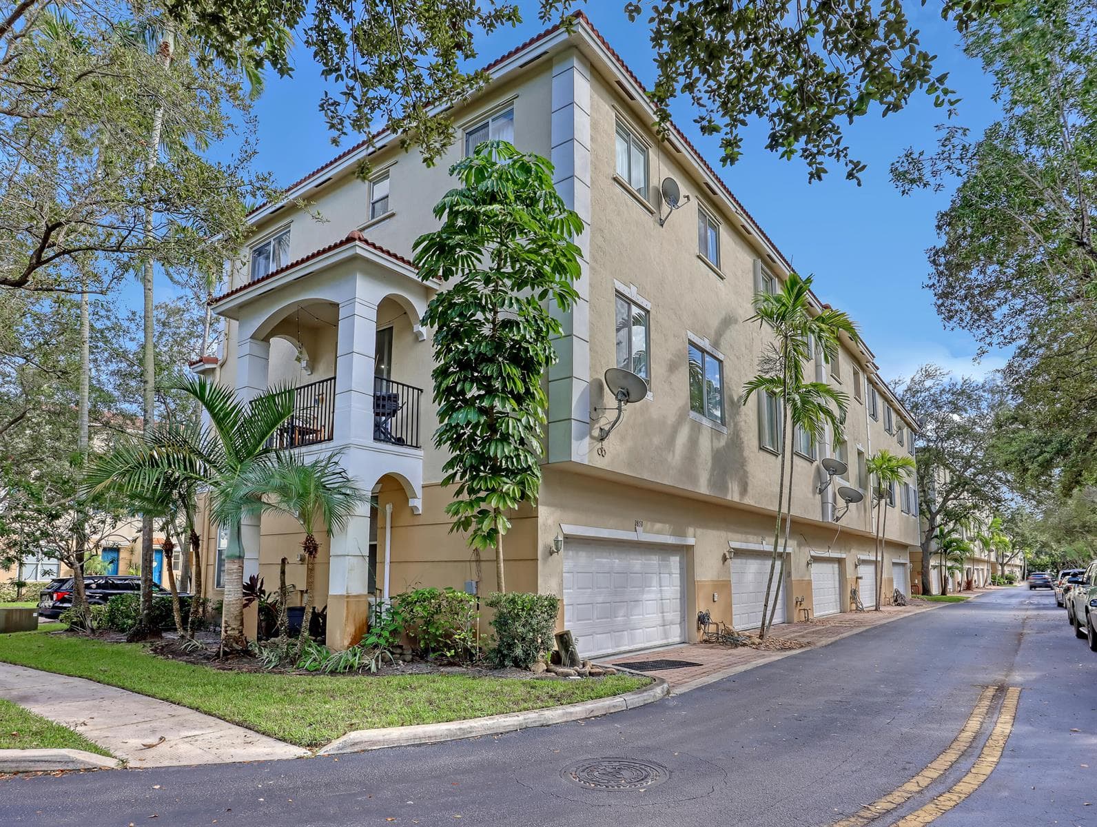 2850 S Oasis Drive, Boynton Beach, FL 33426 photo 3