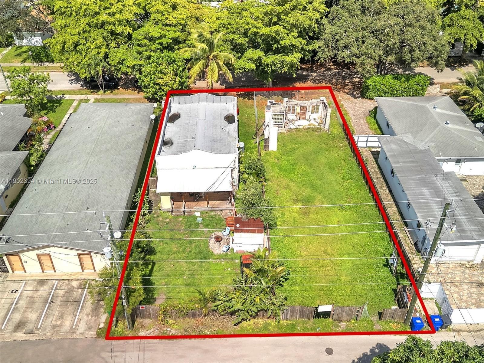 1928 Dewey St, Hollywood, FL 33020